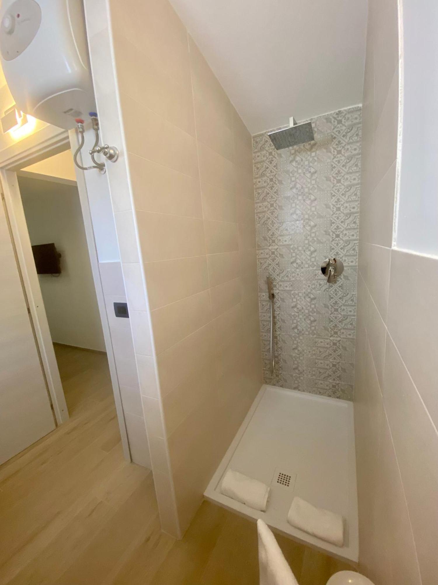 Marina Bay Beach Suites Peschici Exterior foto